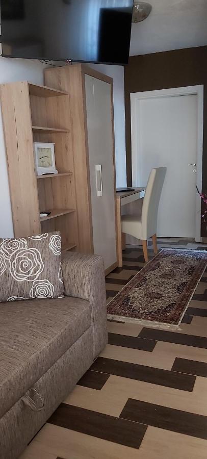 Apartment Iva Nijvice Zewnętrze zdjęcie