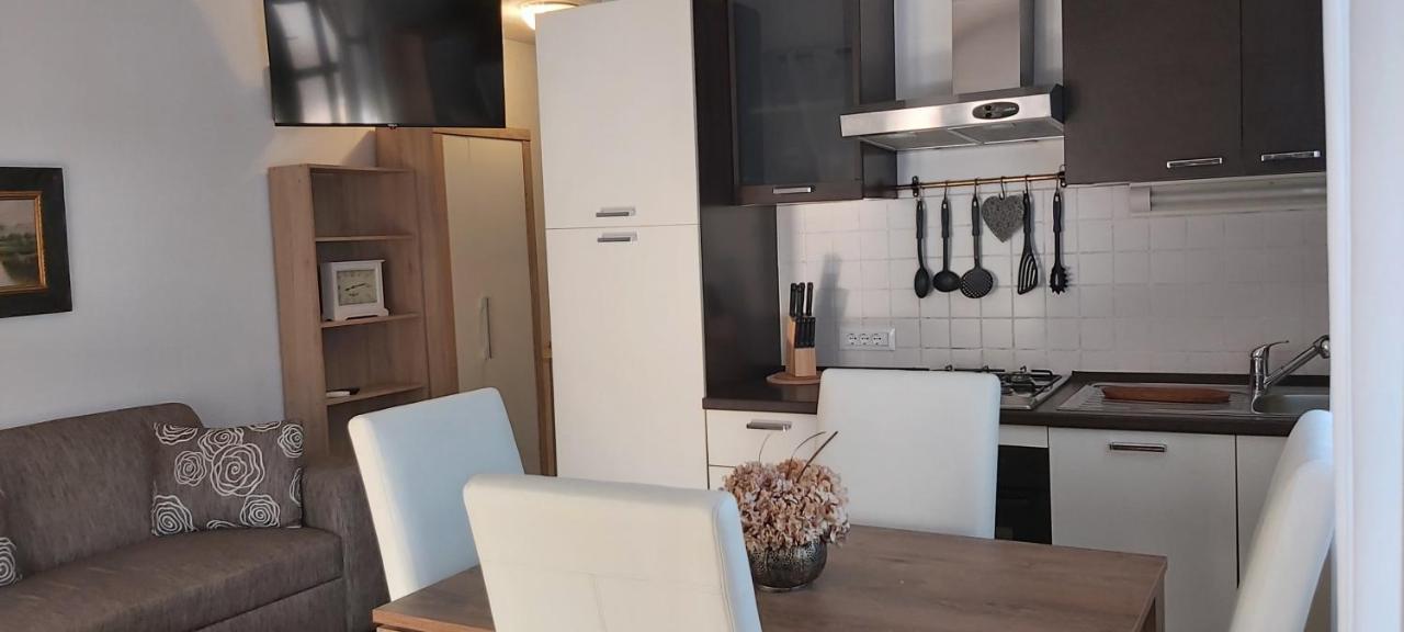 Apartment Iva Nijvice Zewnętrze zdjęcie
