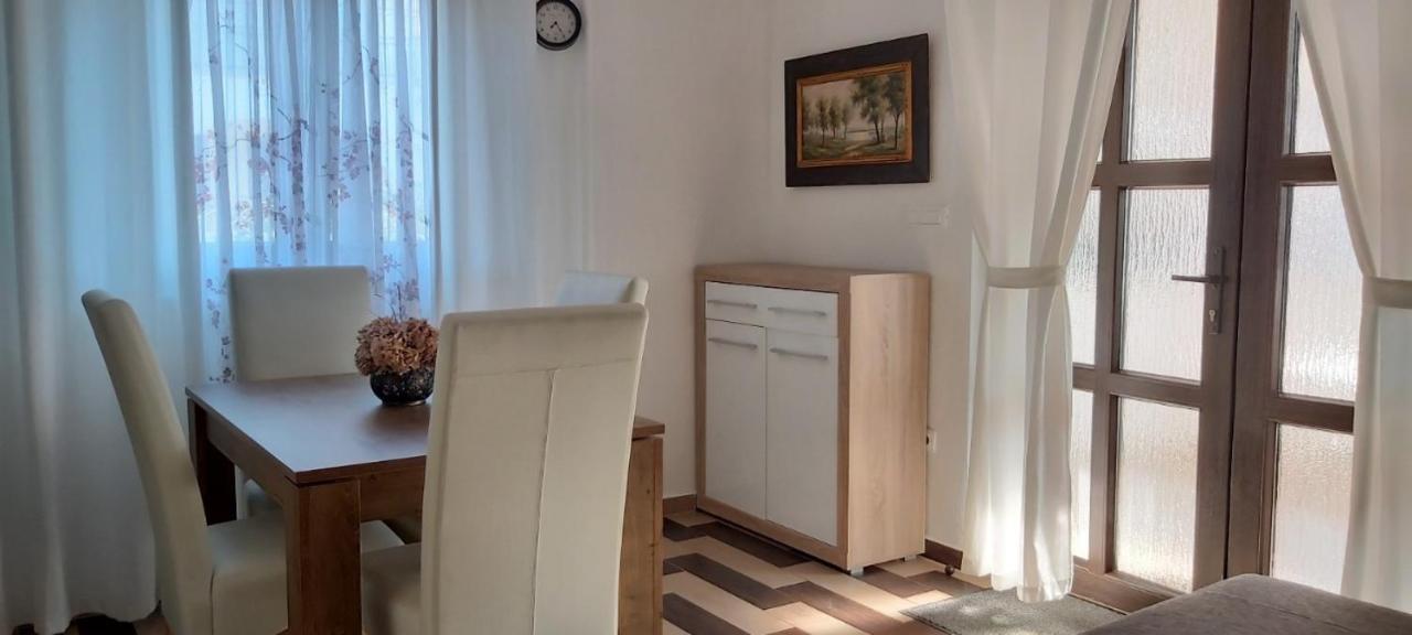 Apartment Iva Nijvice Zewnętrze zdjęcie