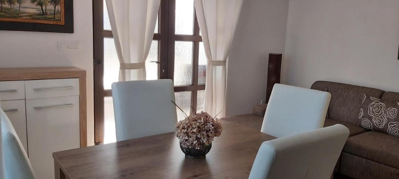 Apartment Iva Nijvice Zewnętrze zdjęcie