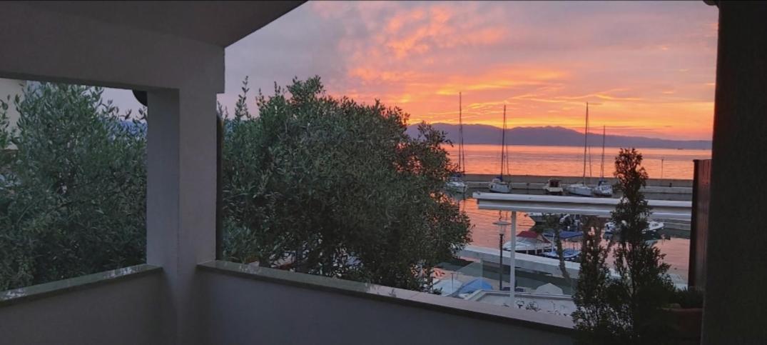 Apartment Iva Nijvice Zewnętrze zdjęcie